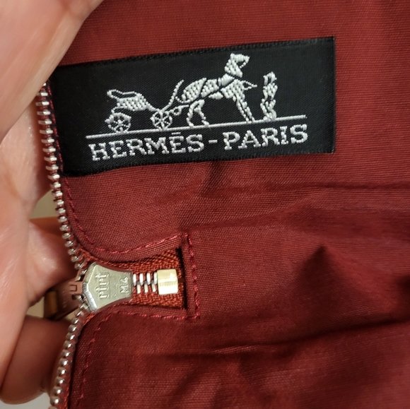 Authentic Fool toe pen pouch in maroon - Picture 6 of 7